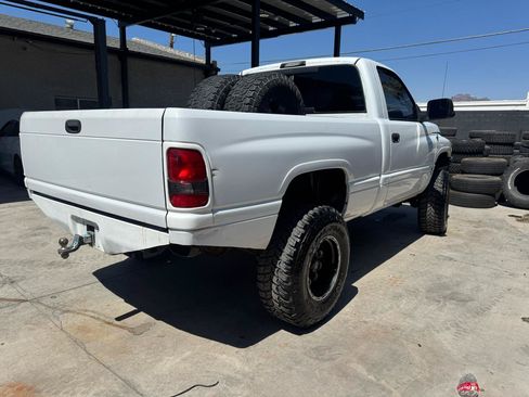 Used 1999 Dodge Ram 1500 Truck 4x4 Regular Cab image 4