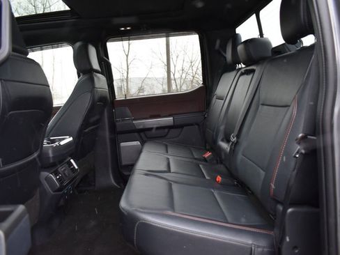 Used 2022 Ford F150 Lariat w/ Equipment Group 502A High image 30