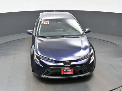 Used 2024 Toyota Corolla LE FWD image 33