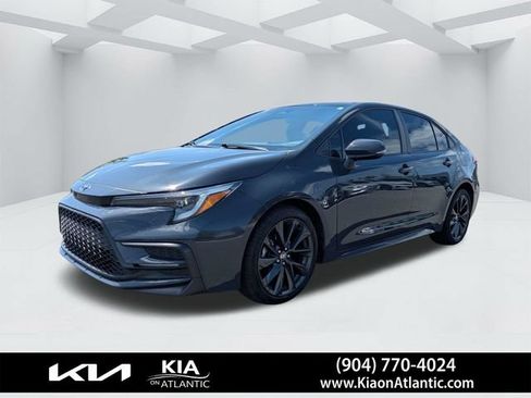 Used 2024 Toyota Corolla SE FWD image 7