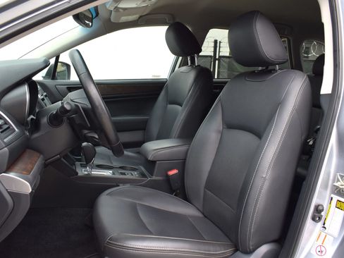 Used 2015 Subaru Outback 2.5i Limited w/ Popular Package #4 AWD/4WD image 46