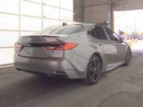 Used 2025 Toyota Camry XSE FWD image 4