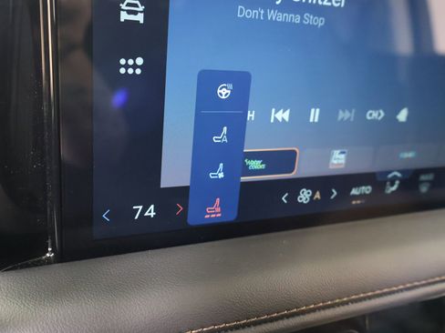 New 2026 Lincoln Aviator AWD image 7