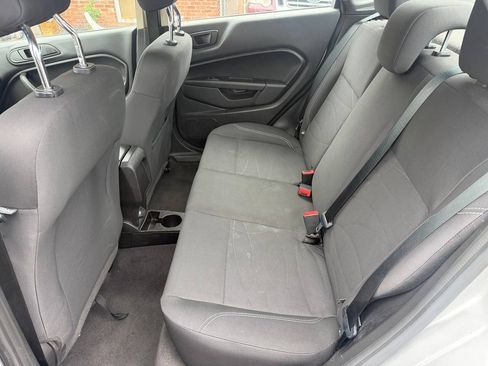 Used 2018 Ford Fiesta SE FWD image 13