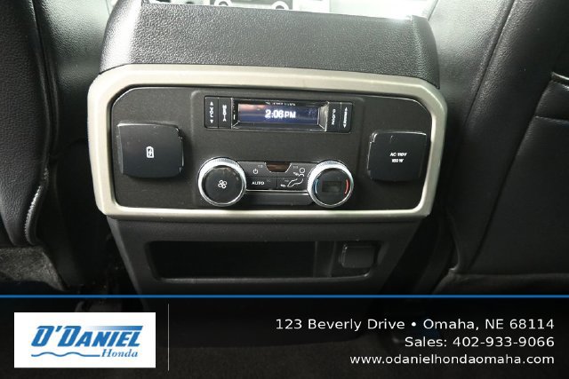Used 2019 Ford Expedition XLT w/ Equipment Group 202A AWD/4WD image 37