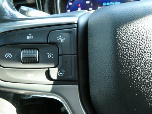 Certified 2022 Chevrolet Silverado 1500 RST image 32