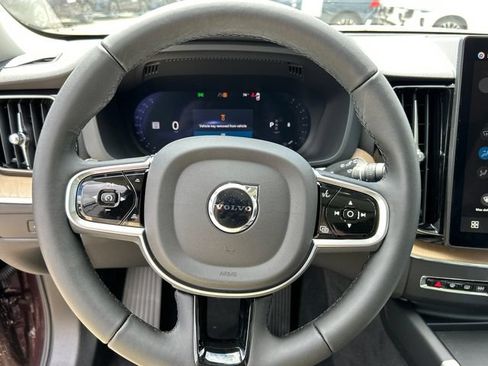 Used 2026 Volvo XC60 B5 Plus w/ Protection Package Premier AWD/4WD image 11
