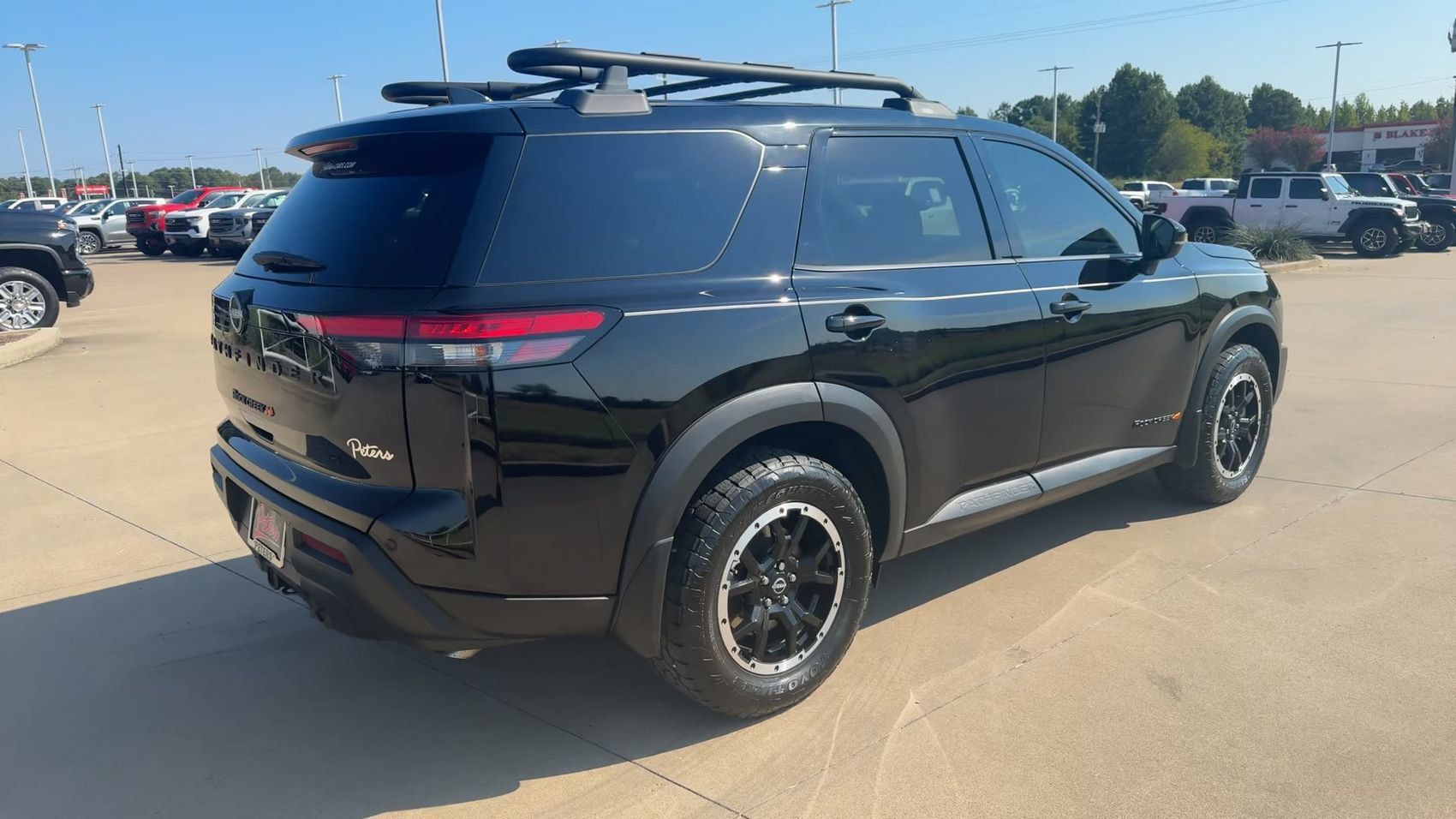 Used 2024 Nissan Pathfinder Rock Creek AWD/4WD image 9