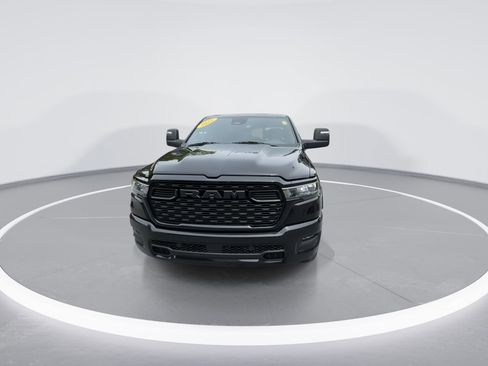 Used 2025 RAM 1500 Big Horn AWD/4WD image 3