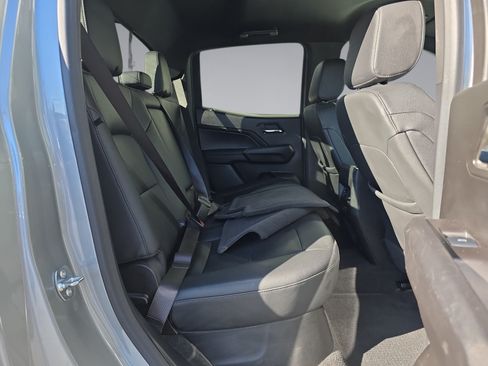 Used 2024 GMC Canyon Elevation w/ Elevation Premium Package AWD/4WD image 34