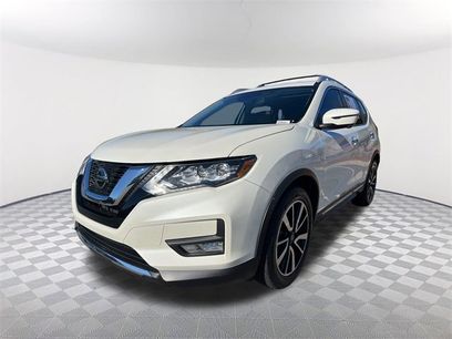 Used 2019 Nissan Rogue SL w/ Premium Package