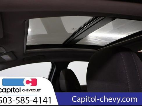 Used 2024 Chevrolet Malibu LT image 14