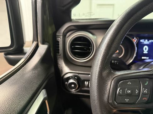 Used 2022 Jeep Wrangler Willys image 71