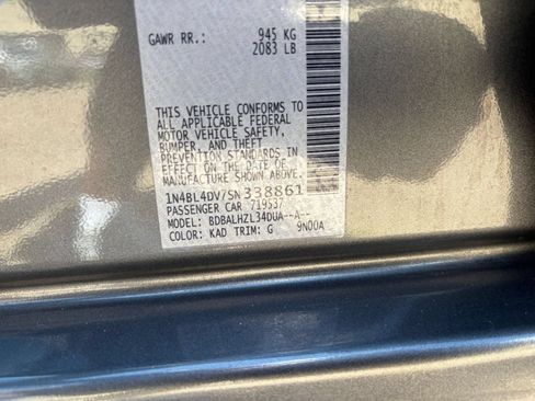 Used 2025 Nissan Altima 2.5 SV FWD image 29