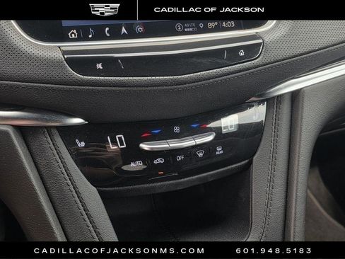 Certified 2024 Cadillac XT5 Premium Luxury FWD image 17