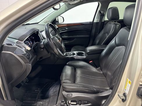 Used 2014 Cadillac SRX Luxury image 28