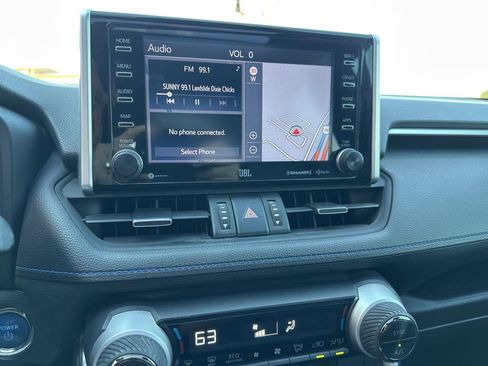 Used 2020 Toyota RAV4 XSE image 9