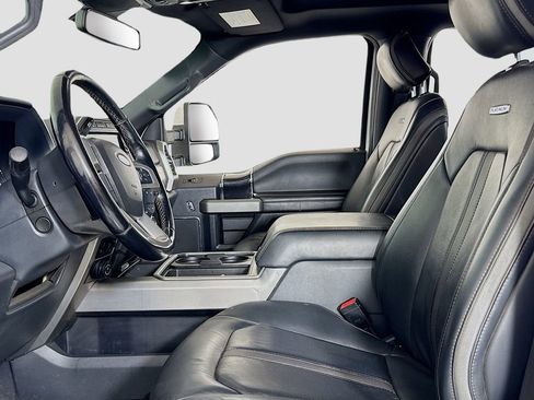 Used 2022 Ford F350 Platinum image 14