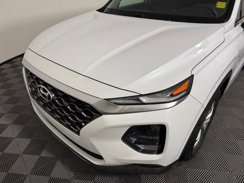 Used 2019 Hyundai Santa Fe SEL FWD image 10