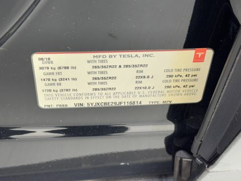 Used 2018 Tesla Model X 100D image 26