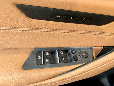 Used 2021 BMW 530i w/ Convenience Package image 13