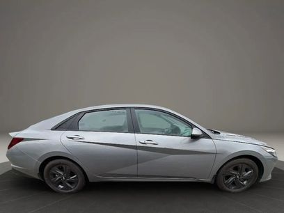 Used 2023 Hyundai Elantra SEL