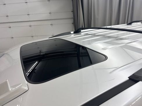 Used 2017 GMC Yukon XL Denali w/ Open Road Package image 12