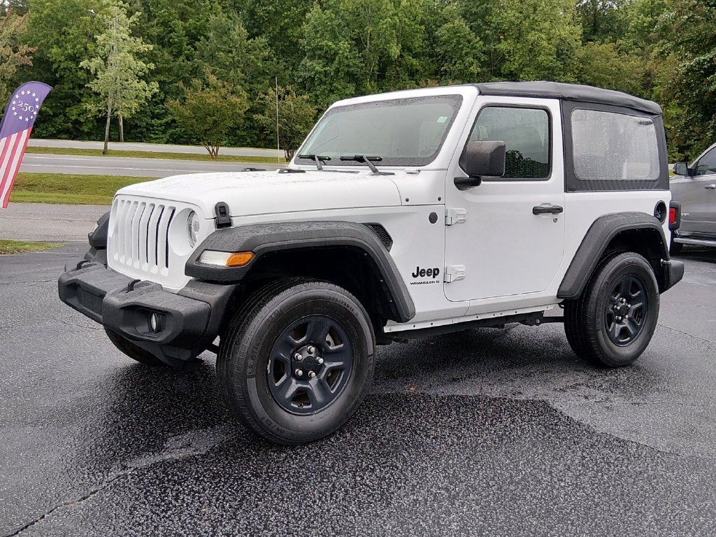Used 2023 Jeep Wrangler Sport AWD/4WD image 8