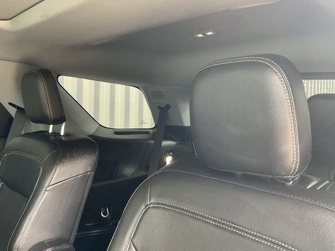 Used 2023 Ford Explorer Limited w/ Limited Technology Package image 20