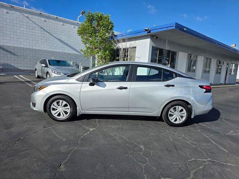 Used 2025 Nissan Versa S w/ Trunk Package FWD image 37
