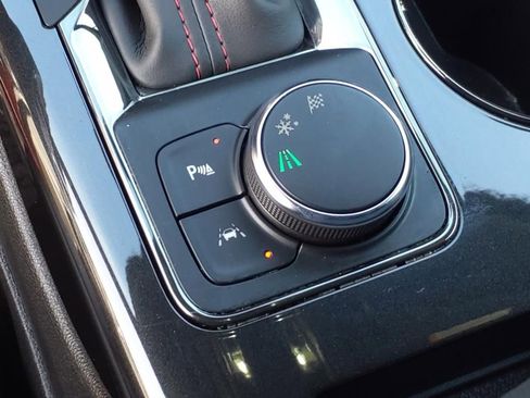 Used 2024 Chevrolet Blazer RS image 28