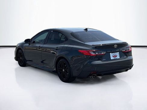 Used 2026 Toyota Camry SE FWD image 7