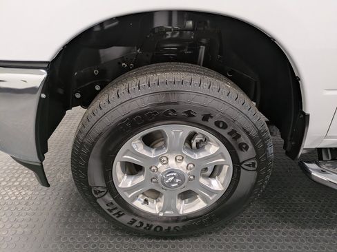 Used 2025 RAM 2500 Big Horn image 7