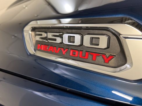 Used 2022 RAM 2500 Big Horn w/ Level C Equiment Group image 37