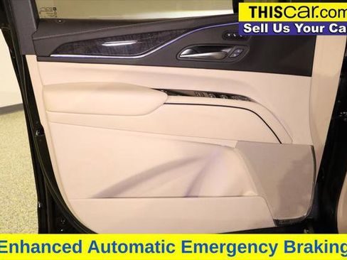 Used 2023 Cadillac Escalade Premium Luxury image 35