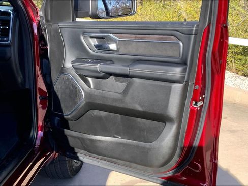 Used 2025 RAM 1500 Laramie w/ Laramie Southwest Edition image 21