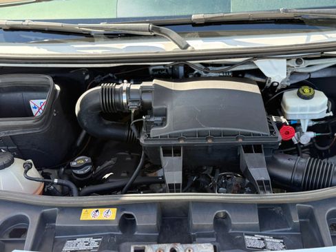 Used 2021 Mercedes-Benz Sprinter 2500 w/ Driver Convenience Package image 20