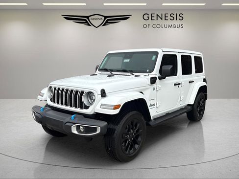 Used 2024 Jeep Wrangler Unlimited Sahara AWD/4WD image 1