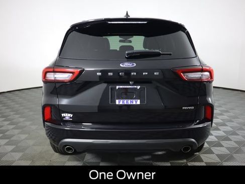 Certified 2024 Ford Escape ST-Line AWD/4WD image 6