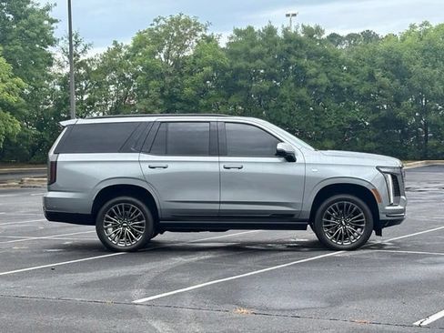 Certified 2025 Cadillac Escalade Sport Platinum AWD/4WD image 11