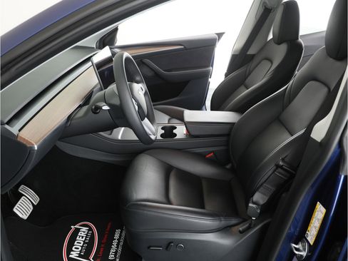 Used 2023 Tesla Model Y Performance image 21