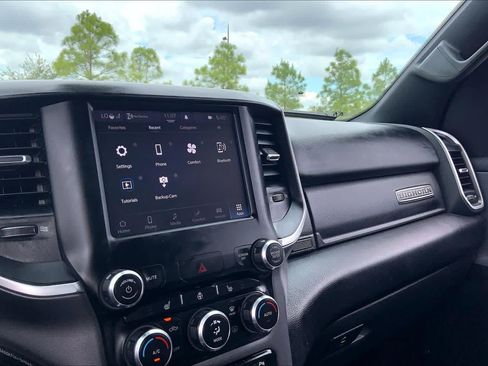 Used 2022 RAM 1500 Big Horn AWD/4WD image 35