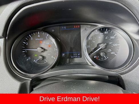 Used 2022 Nissan Rogue Sport SL w/ Premium Package AWD/4WD image 17