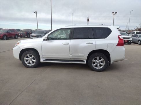 Used 2013 Lexus GX 460 w/ Comfort Plus Pkg image 8