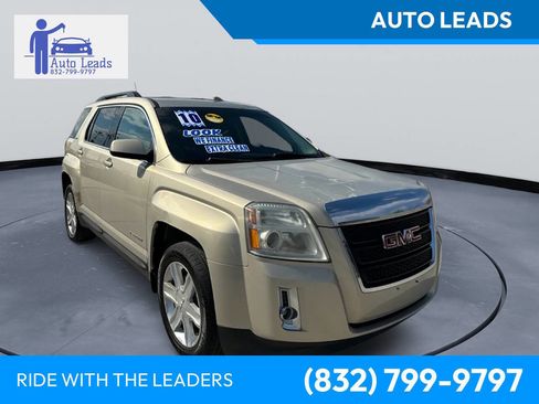 Used 2010 GMC Terrain SLE image 1