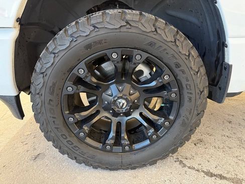 Used 2020 RAM 1500 Big Horn RWD image 11