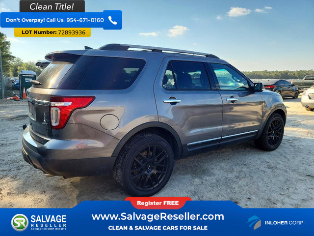 Used 2014 Ford Explorer XLT w/ Equipment Group 202A AWD/4WD image 4
