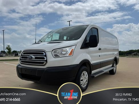 Used 2019 Ford Transit 250 130 Low Roof w/ Exterior Upgrade Package RWD image 1