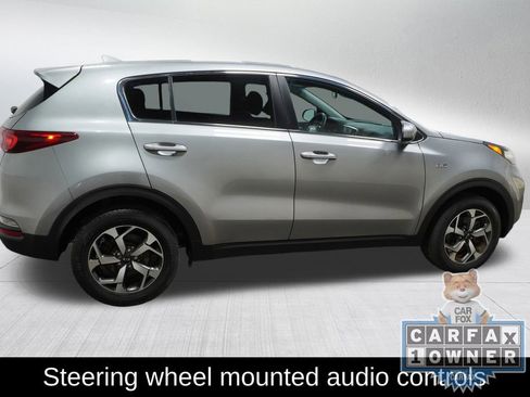 Used 2021 Kia Sportage LX image 4