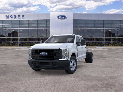 New 2026 Ford F350 XL RWD image 2